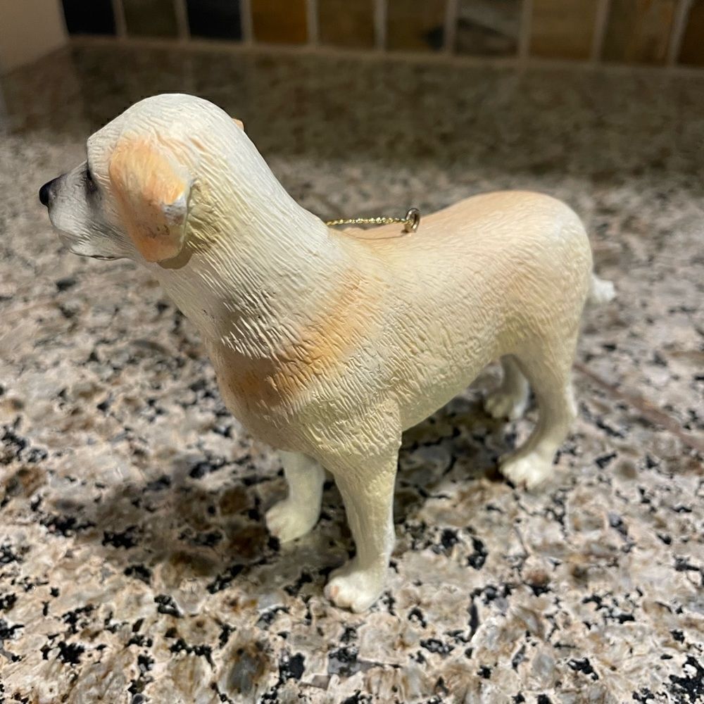 Yellow Lab Ceramic Ornament - Picture 3 of 10